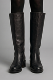 Comfortable boots for women in Black