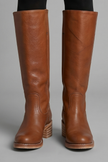 Comfortable boots for women in Brown