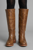 Comfortable boots for women in Light Brown