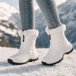 Snow boots women, front view
