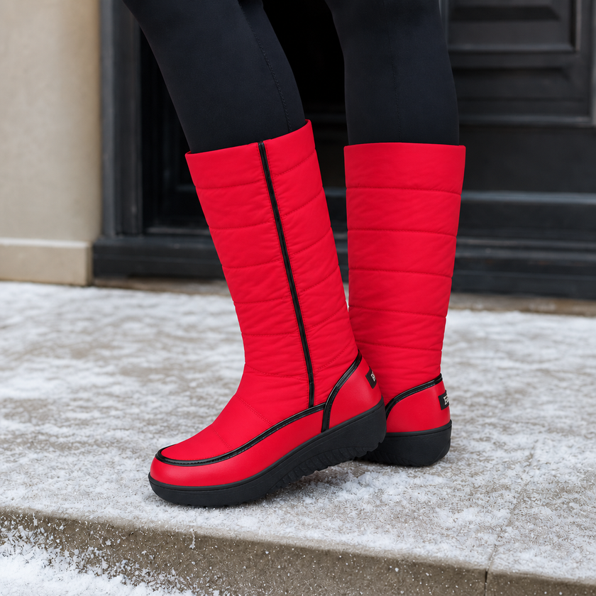 Winter boots women, front view