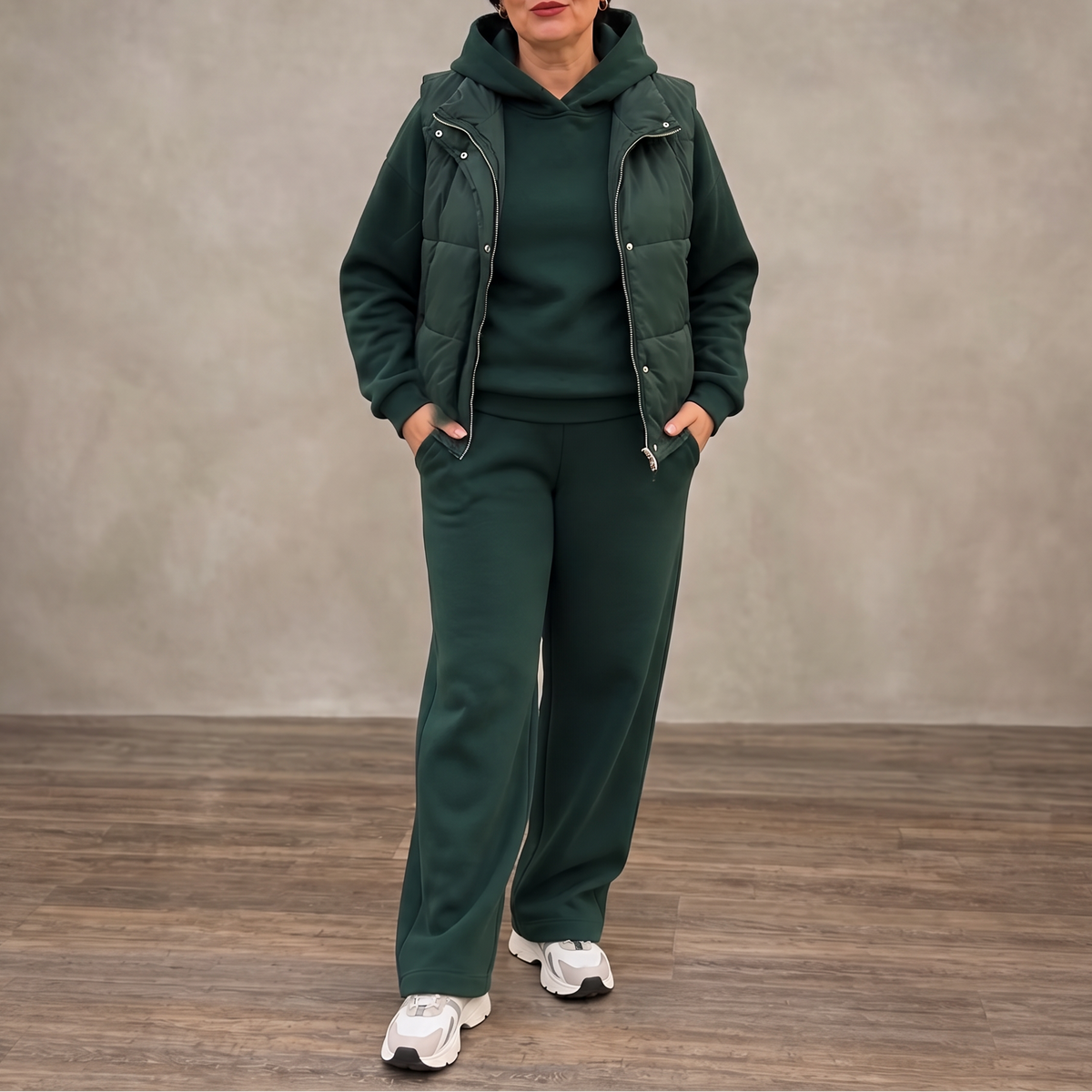 Sweatsuits for women in Hunter Green